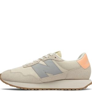 Newbalance snicker orange and nude/New/Size 8.5/NWB